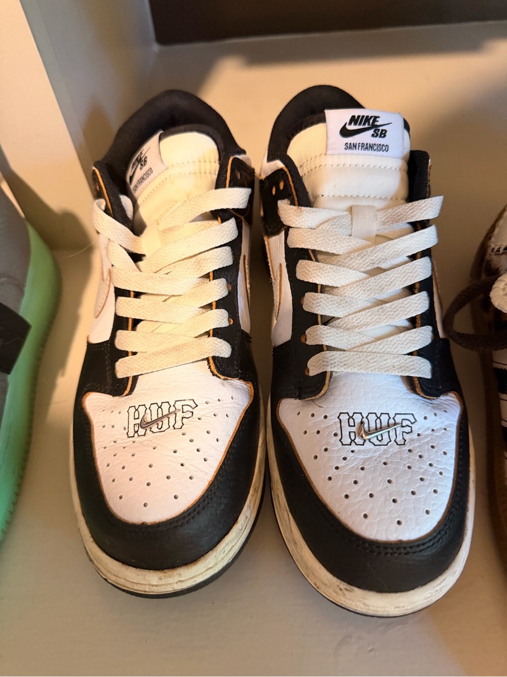 Nike
x HUF SB Dunk Low "San Francisco" sneakers 6